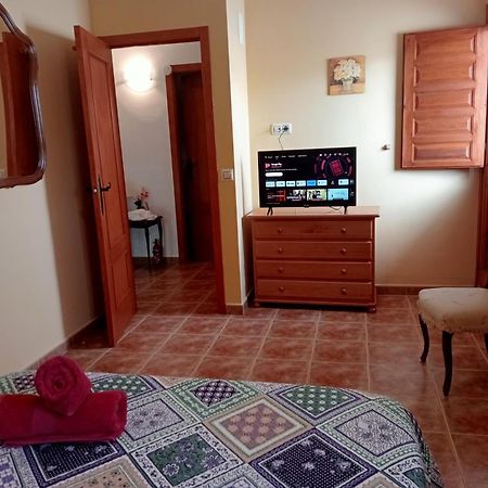 Casa Camille.Villares Elche De La Sierra Bagian luar foto
