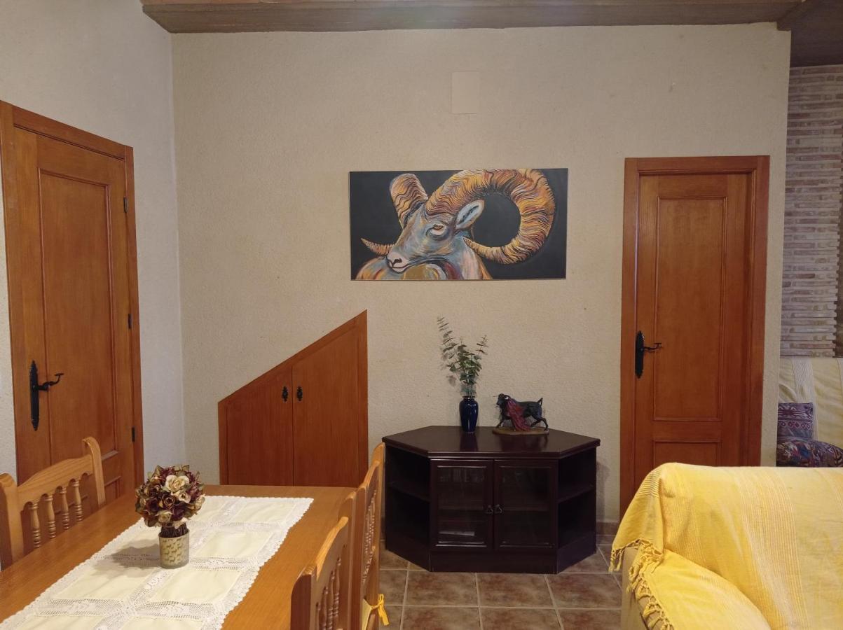 Casa Camille.Villares Elche De La Sierra Bagian luar foto