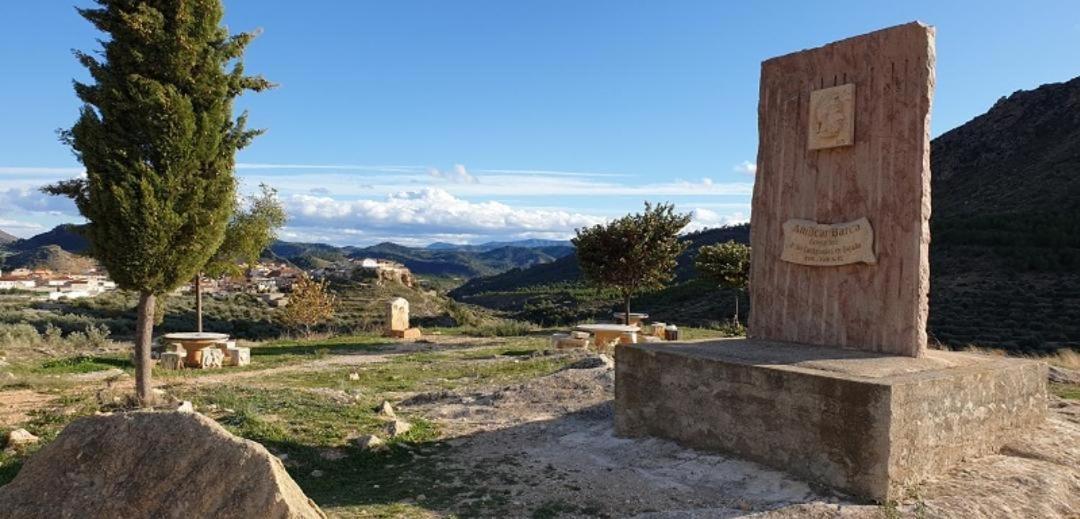 Casa Camille.Villares Elche De La Sierra Bagian luar foto