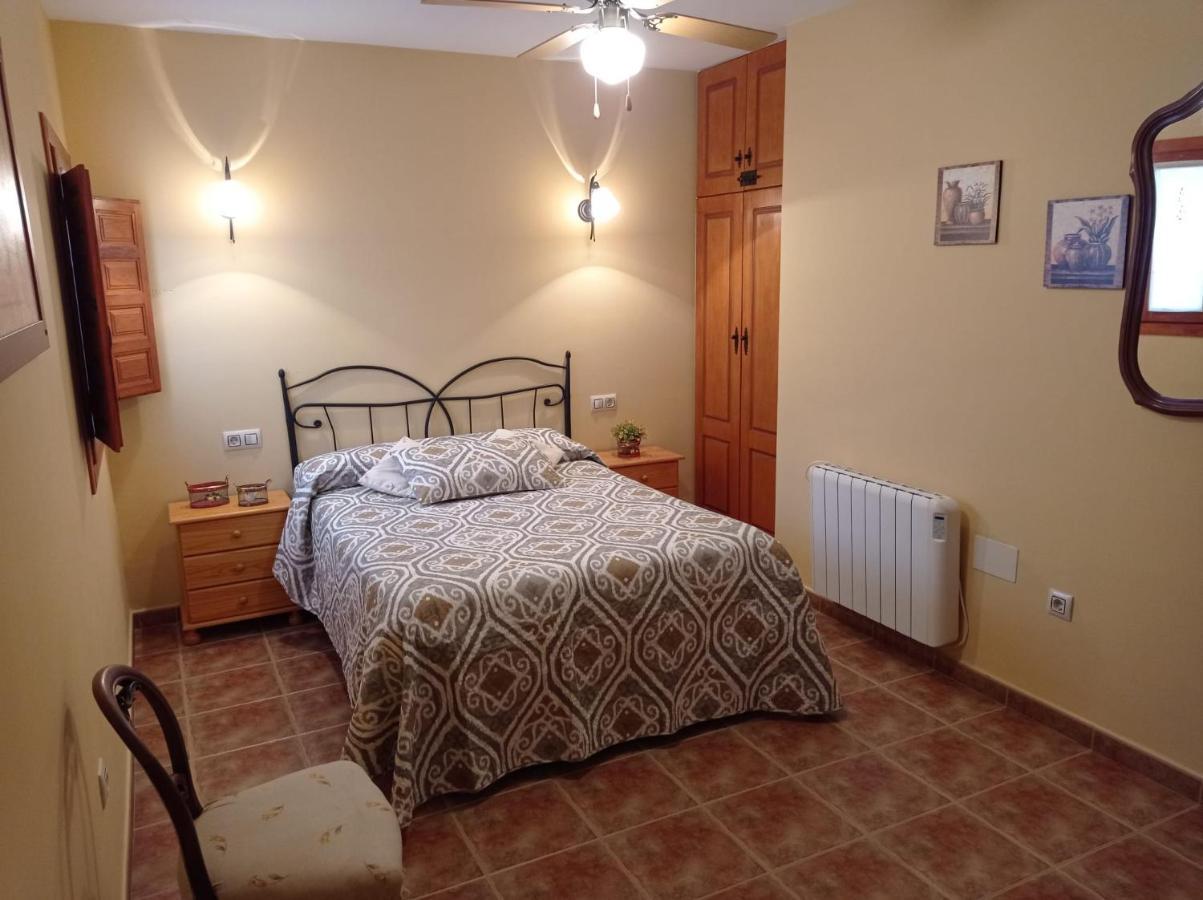 Casa Camille.Villares Elche De La Sierra Bagian luar foto