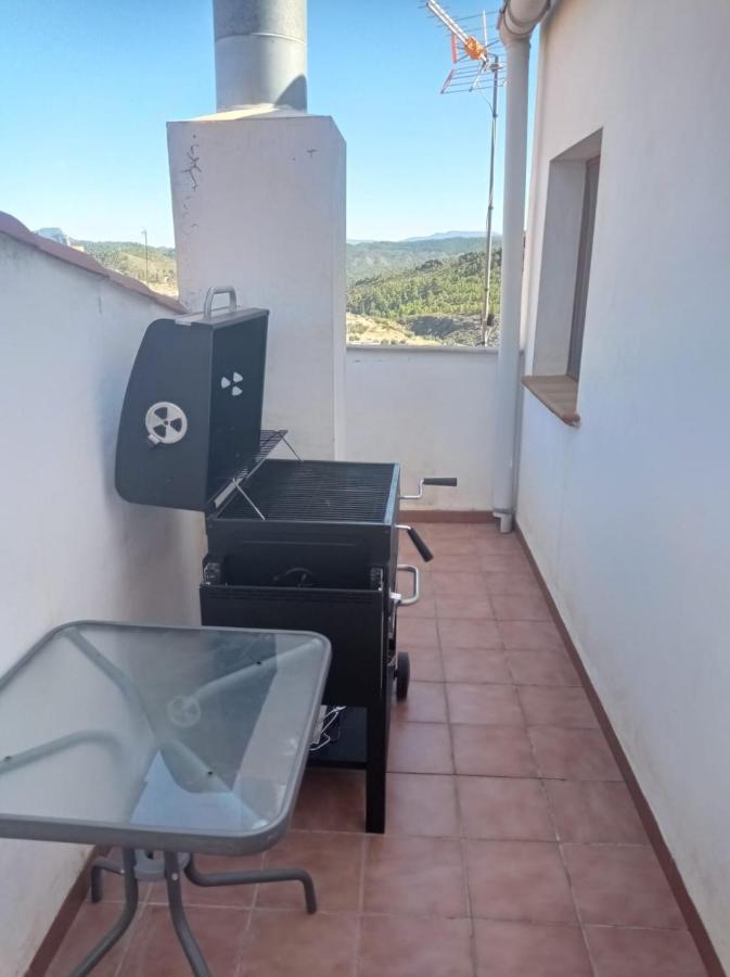 Casa Camille.Villares Elche De La Sierra Bagian luar foto